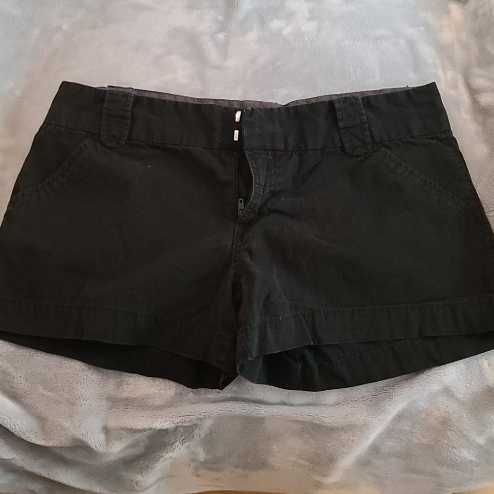Black old navy shorts